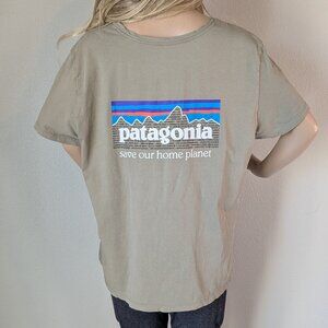 Patagonia Shirt Women's Size XL Green P-6 Mission Organic Cotton Graphic Tee Top
